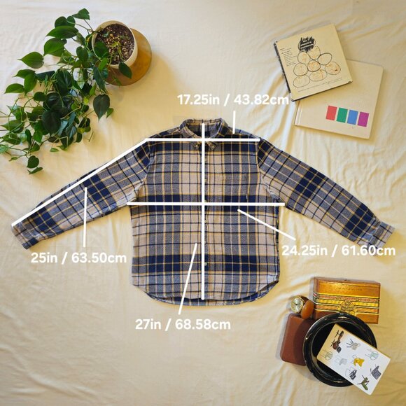 Eddie Bauer Flannel Button-Down - Picture 6 of 6